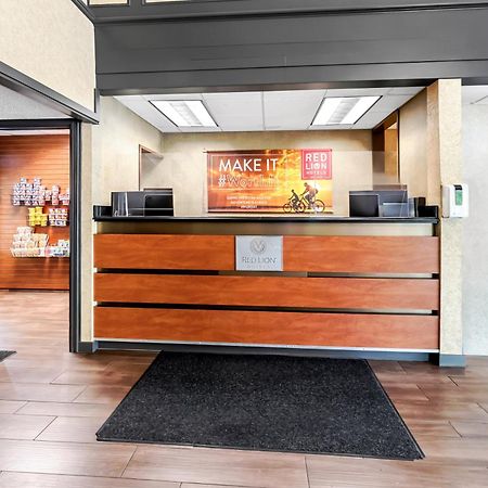 Red Lion Hotel Portland Airport Buitenkant foto