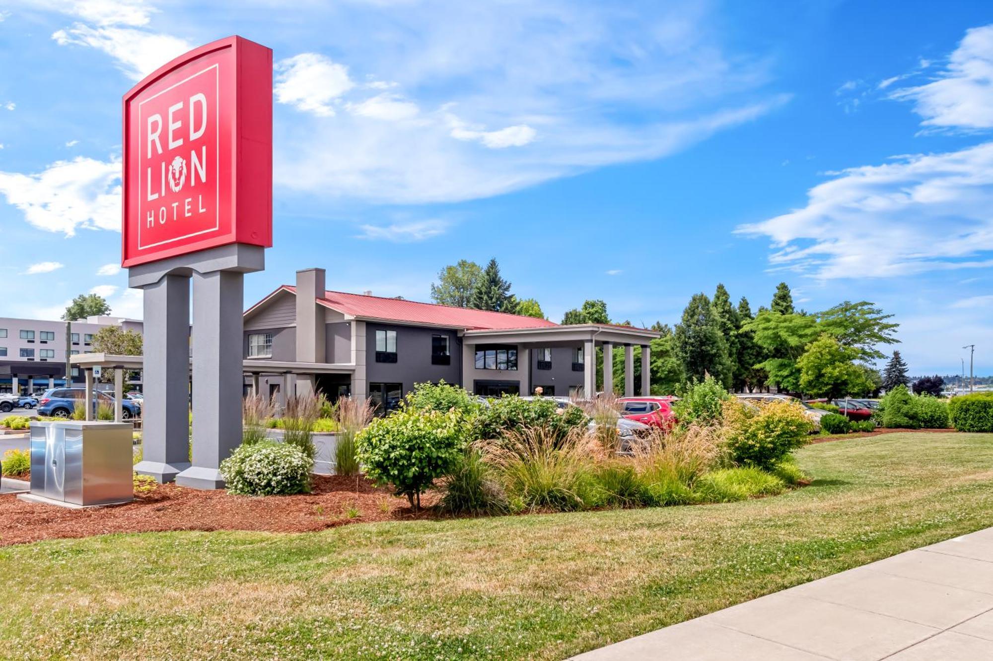 Red Lion Hotel Portland Airport Buitenkant foto