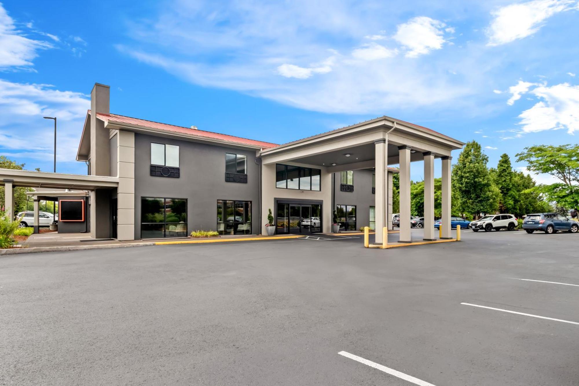 Red Lion Hotel Portland Airport Buitenkant foto